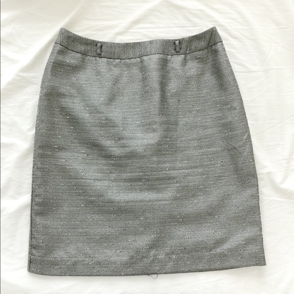 WORN ONCE: Holiday Grey/Silver Tweed Skirt!